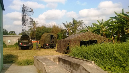 Trạm ra đa đặt tại sân bay Cà Mau sẵn sang hoạt động.