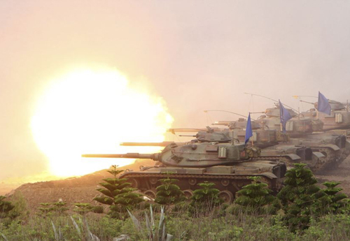 Xe tăng Đài Loan tham gia cuộc tập trận Hán Quang 2013 - Ảnh: Korkep.sk