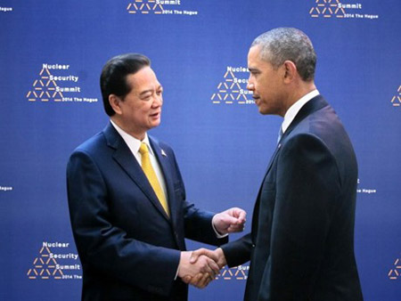 Thủ tướng Nguyễn Tấn Dũng gặp gỡ Tổng thống Hoa Kỳ Barrack Obama trước phiên khai mạc hội nghị. TTXVN