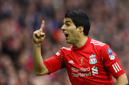  Liverpool sẽ bán Suarez nếu nhận được 100 triệu bảng