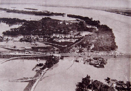 Cầu Long Biên và trận lũ năm 1926