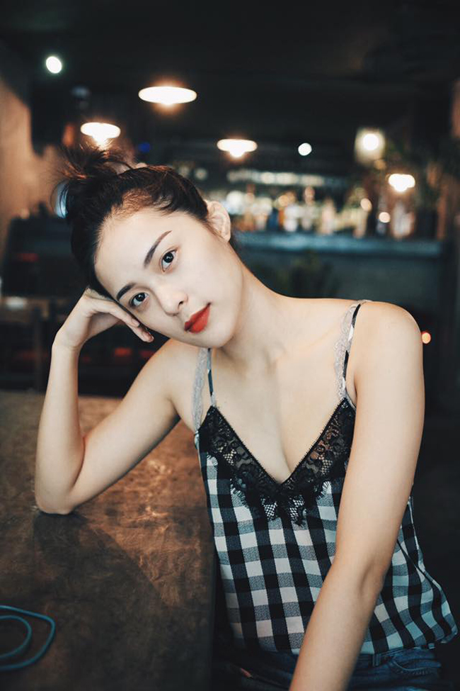 hut mat voi anh goi cam it oi cua ban gai cuong do la hinh anh 16