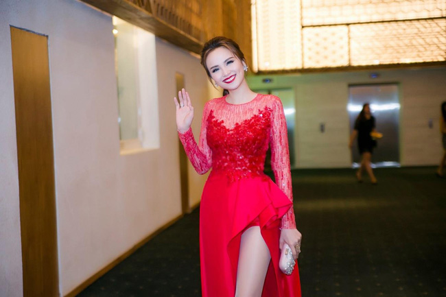 bo doi thiet ke sexy ‘tao bao’ lang mot viet dau nam hinh anh 3