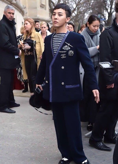 GDragon BigBang đẹp tâm phục khẩu phục trong outfit Chanel chính thức