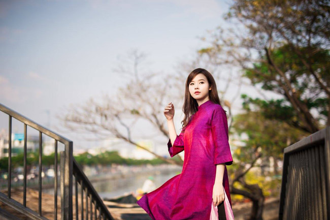 hot girl viet dep la trong ta ao dai cach tan hinh anh 3