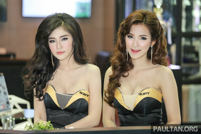 ngam dan chan dai khuay dong bangkok motor show 2016 hinh anh 4