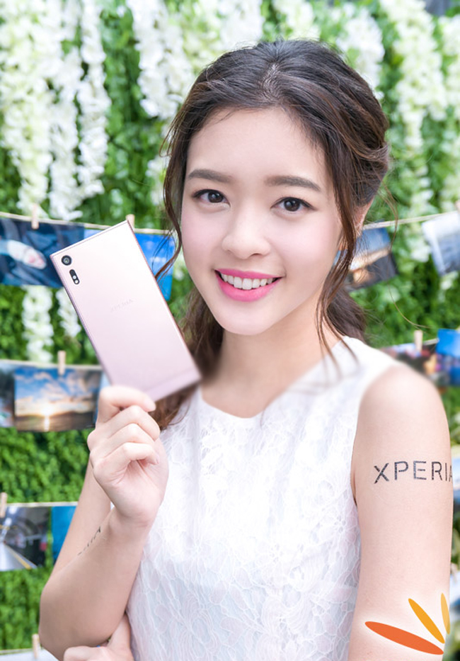 chan dai xinh nhu mong ben smartphone xperia xz hinh anh 4