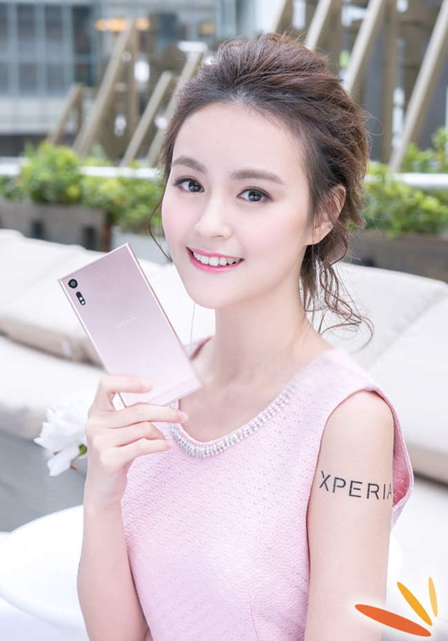 chan dai xinh nhu mong ben smartphone xperia xz hinh anh 7