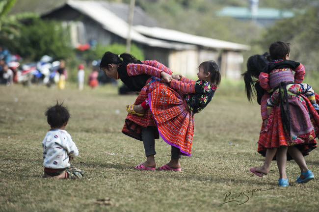 den moc chau kham pha tet cua nguoi mong hinh anh 10