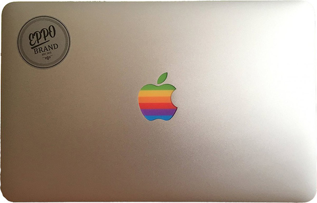 nhung sticker kich doc giup bien hinh qua tao sau macbook hinh anh 13