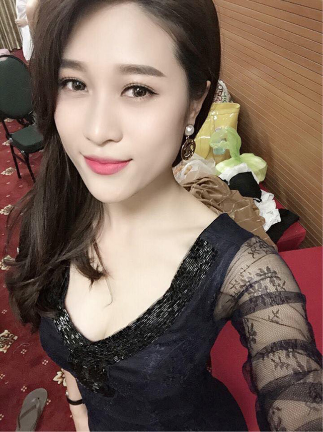 chan dai sexy cao 1m8 khien chien thang, quang teo 