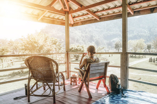 quen resort xa hoa di, den thai lan chan voi moi la 