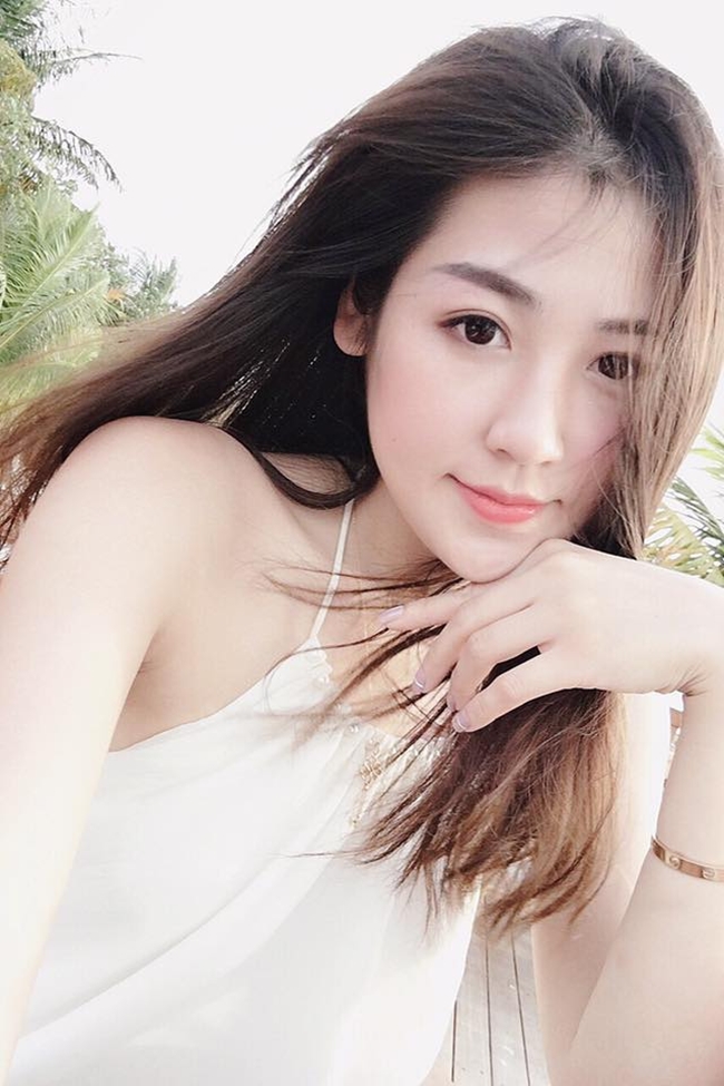 nhung hot girl dang theo hoc tai cac truong dh noi tieng vn hinh anh 10