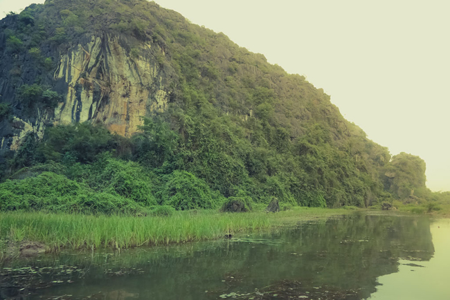 ve dep nen tho cua thung lung ninh binh trong 