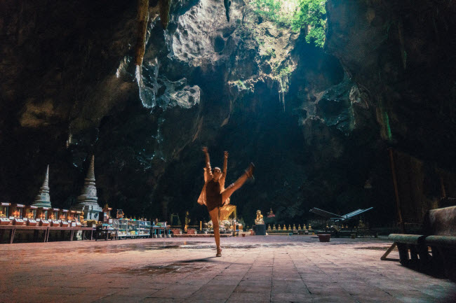 the gioi huyen ao ben trong nhung hang dong dep nhat hanh tinh hinh anh 6