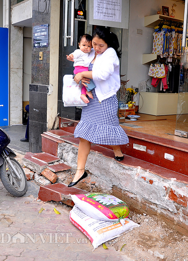 ha noi: nguoi dan hoi ha lam lai bac tam cap 