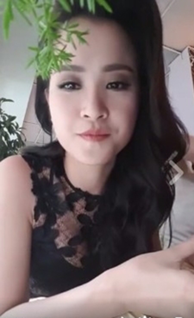 moi lan livestream, my nhan viet lai khien fan khong roi mat hinh anh 7