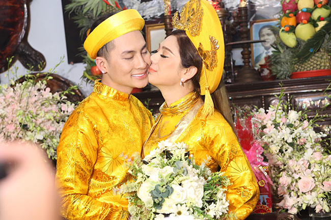 duong tinh my nhan chuyen gioi: nguoi 4 doi chong, ke hanh phuc ben 