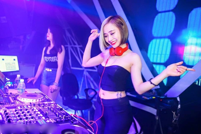 3 co vo, ban gai lam dj cua sao nam viet khien khan gia 