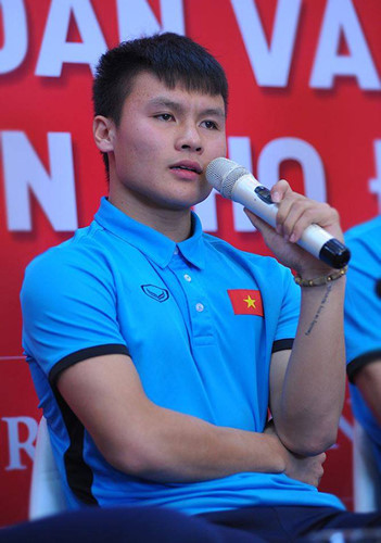 Quang Hải với bức hình xăm trên tay trái sẽ khiến bạn tò mò và muốn xem thêm. Với hình ảnh này, U23 Việt Nam đã đánh bại nhiều đối thủ mạnh.
