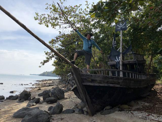 Truy tìm băng cướp “Cánh buồm đen” trên quần đảo hải tặc