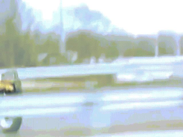 Khỏa thân chạy mô tô ngược chiều trên cao tốc Mỹ