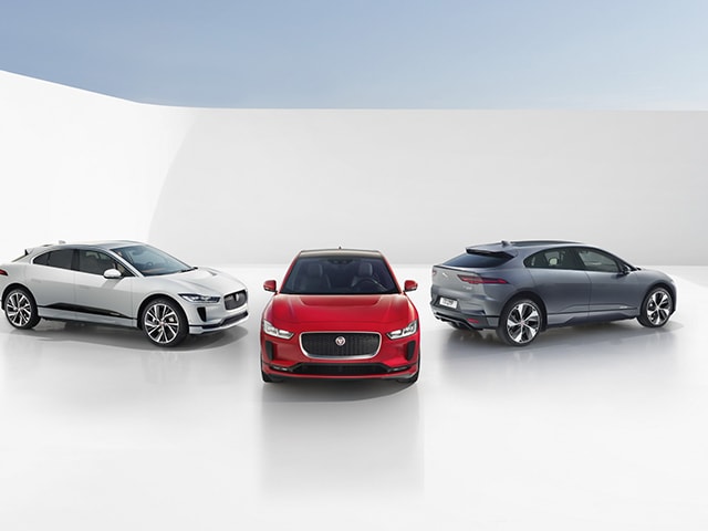 SUV chạy điện Jaguar I-PACE 2019 mới có giá từ 1,9 tỷ VNĐ