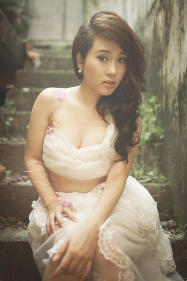 tinh duyen lan dan cua 4 hot girl xinh dep trong 