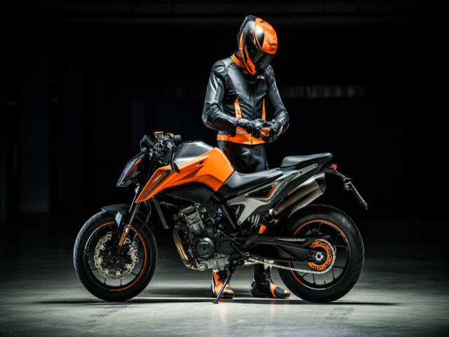 2018 KTM Duke 790 rục rịch về Đông Nam Á, giá khá chát