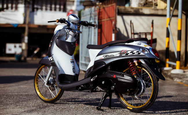 xe ga yamaha mio: lot xac tu “vit co” thanh “thien nga” hinh anh 2