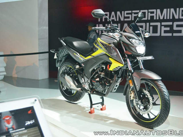 Honda CB Hornet 160R 2018 lộ giá bán chính thức