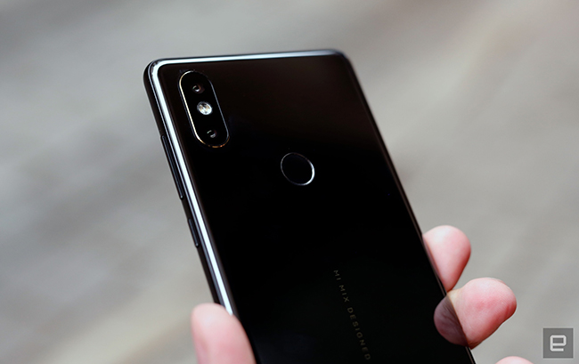 anh thuc te xiaomi mi mix 2s sieu sang, sieu 