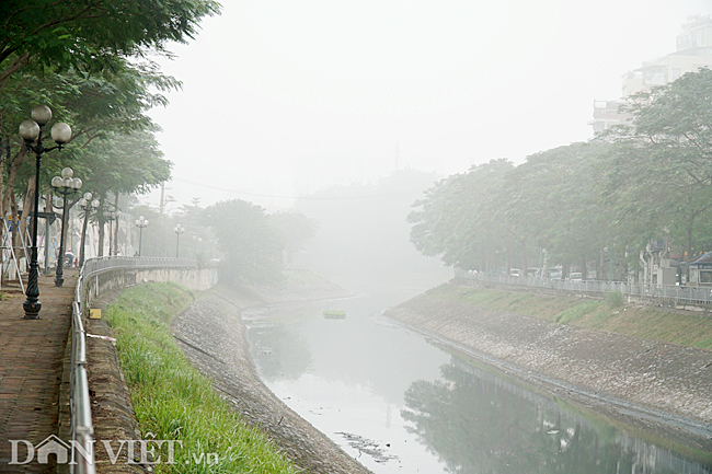 anh: suong mu tu sang den trua 