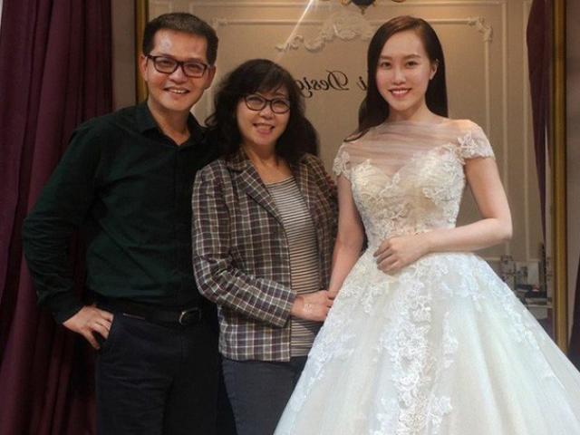 24h HOT: NSND Trung Hiếu đưa hôn thê xinh đẹp kém 19 tuổi đi thử váy cưới