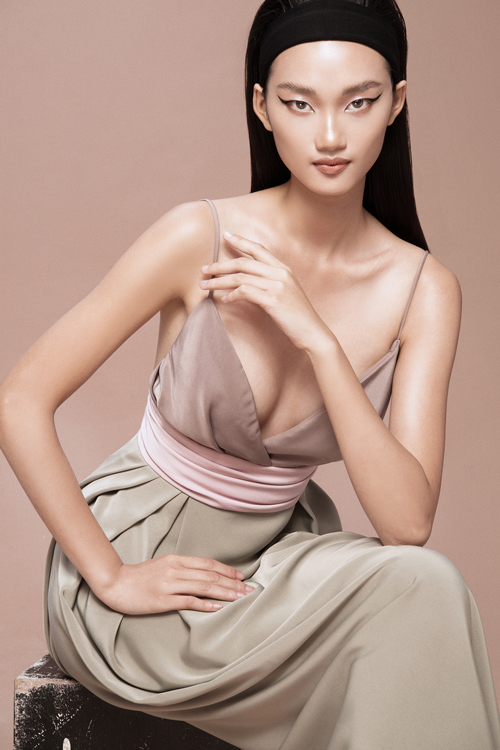 [Image: Quynh-Anh-The-Face-24-1547118001-width500height750.jpg]