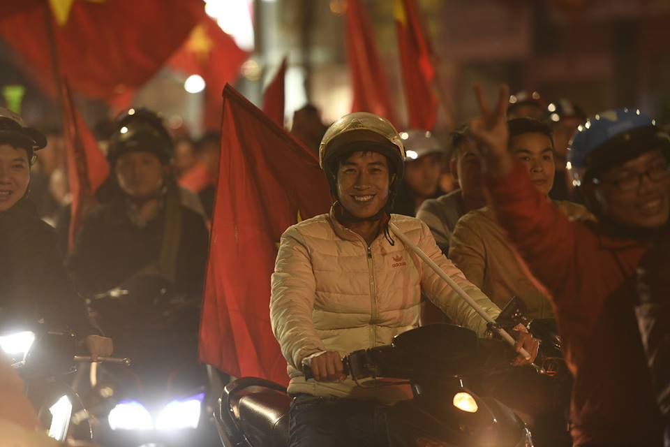 viet nam vao tu ket asian cup 2019: tet den som voi hang trieu nguoi viet hinh anh 12