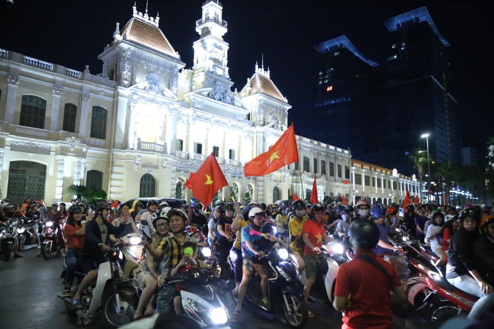 viet nam vao tu ket asian cup 2019: tet den som voi hang trieu nguoi viet hinh anh 32