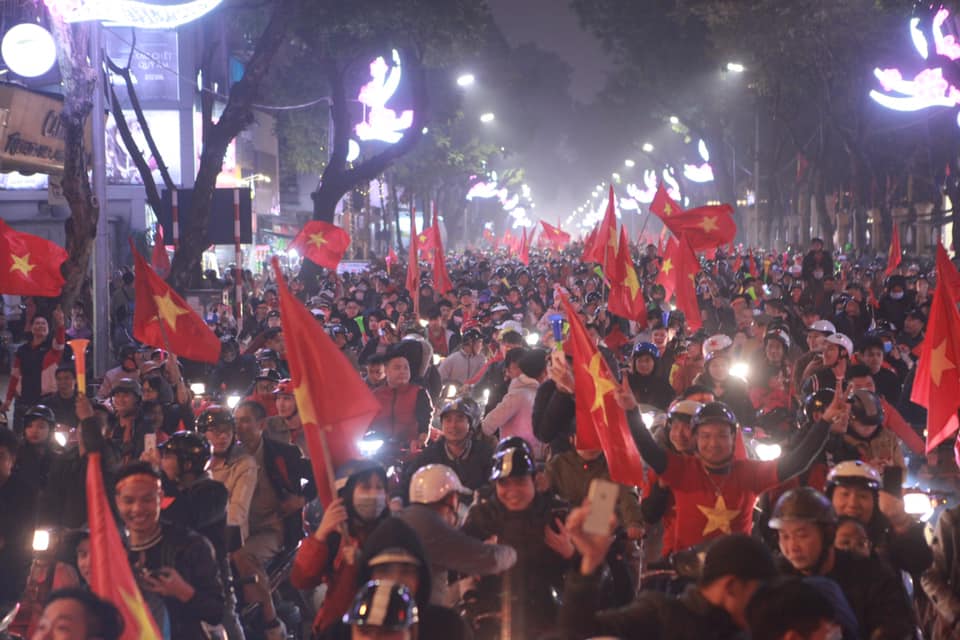 viet nam vao tu ket asian cup 2019: tet den som voi hang trieu nguoi viet hinh anh 36