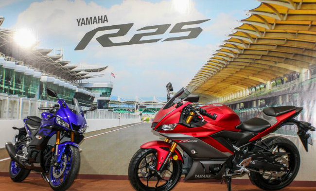 can canh 2019 yamaha yzf-r25 khien dan tap choi viet khao khat hinh anh 1