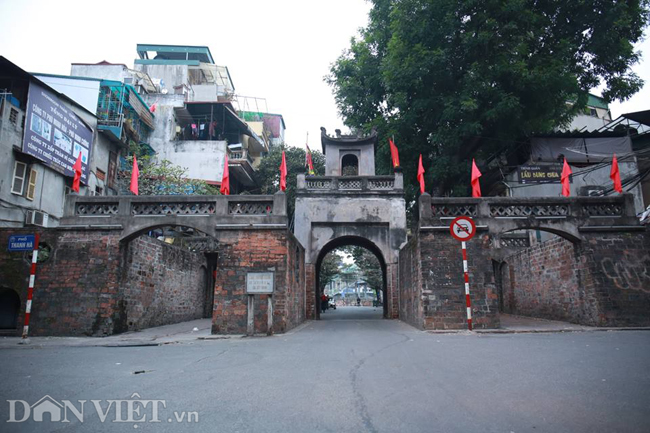 anh: duong pho ha noi vang ve hiem co ngay mung 1 tet hinh anh 7