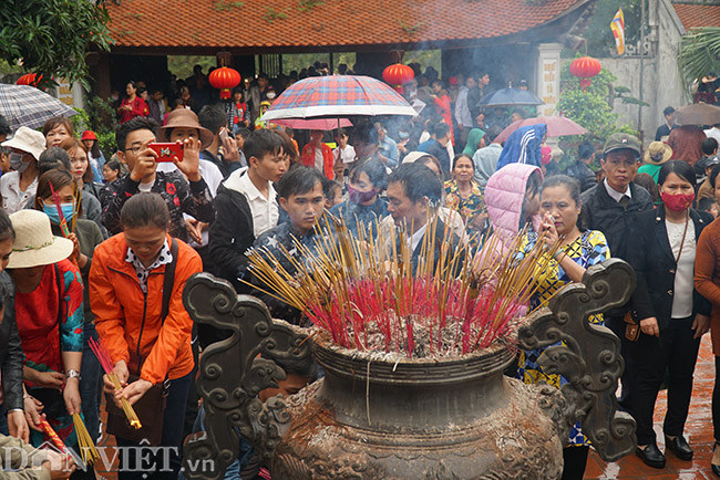 anh: bien nguoi doi mua nghe hat quan ho o hoi lim hinh anh 8