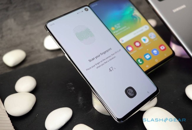 hinh anh dai gia dinh galaxy s10 khien gioi cong nghe dao dien hinh anh 4