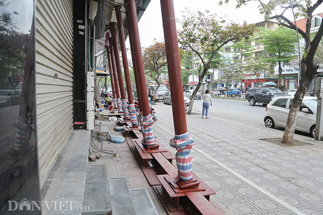 ha noi: nha tren pho dao tan dong loat... 