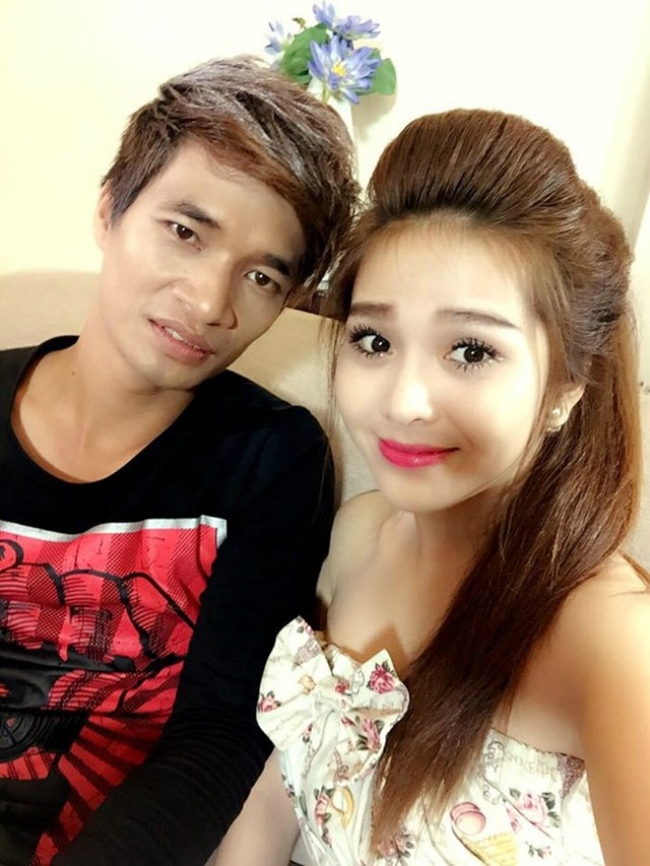 le roi ve que lam cong nhan, nguoi tinh man anh dang song the nao? hinh anh 1