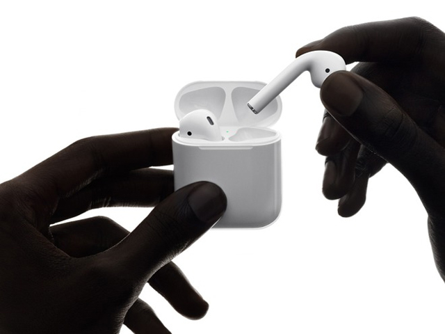 Apple ”hốt bạc” nhờ bán tai nghe AirPods