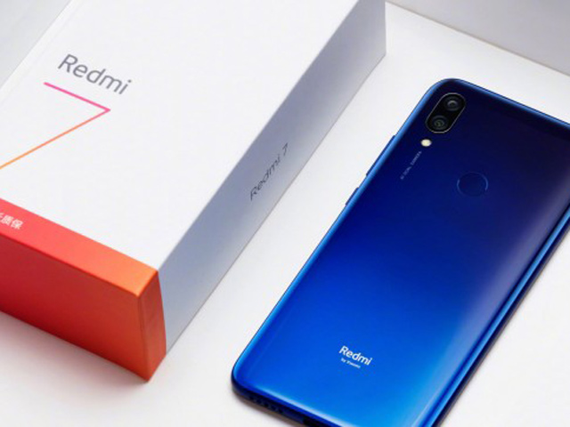 Smartphone giá rẻ Xiaomi Redmi 7 trình làng