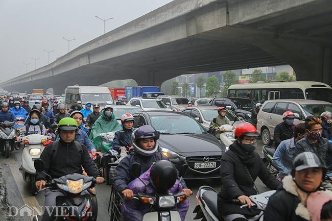 ảnh: duong vanh dai 3 van un tac trien mien hạu xen dai phan cach hinh anh 3