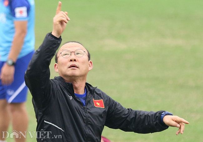 hlv park hang-seo tap chong day, chinh tung cau thu u23 viet nam hinh anh 5