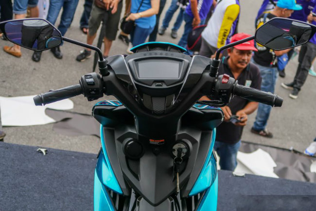 2019 yamaha y15zr trinh lang, nhieu net khac yamaha exciter hinh anh 12