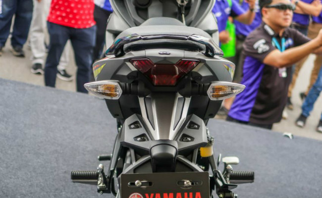 2019 yamaha y15zr trinh lang, nhieu net khac yamaha exciter hinh anh 20